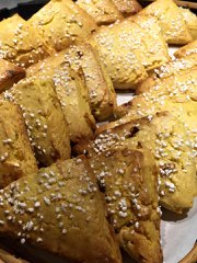 Saffron Cream Scones