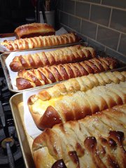 Braided lemon bread